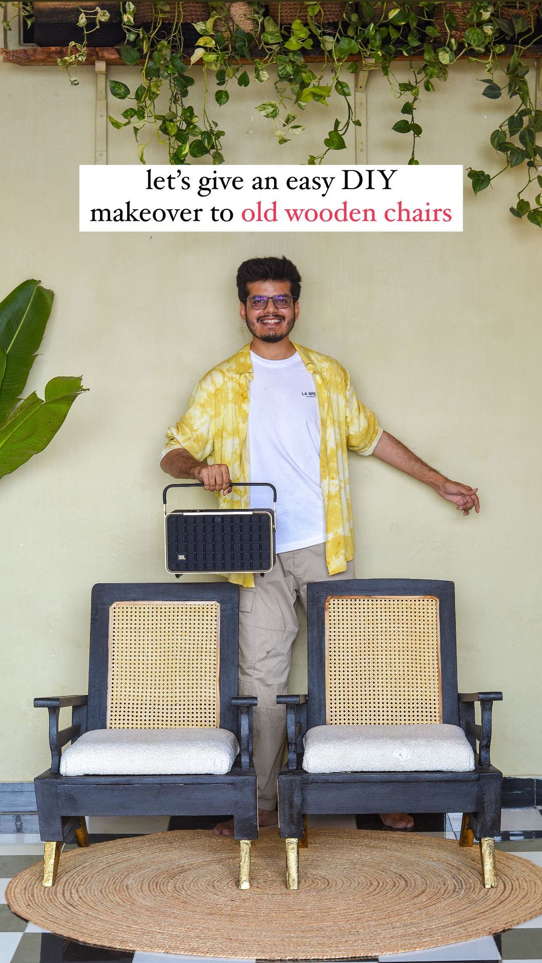 Naya kyu hi khareedna 😱 when you can breathe life into something old, something treasured! I needed 2 chairs 🪑 to comp...