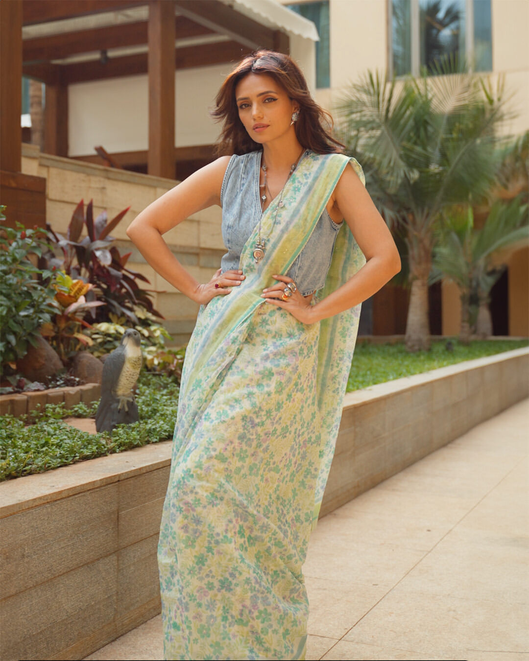 Radiant as a sun-kissed citrus grove, this zesty lemon yellow silk cotton is summertime brilliance personified. The chee...