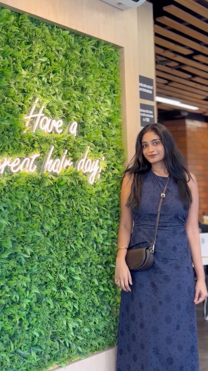 🌴🌞 Ready to escape into a hair-cation? 🌴☀️ Immerse yourself in summer vibes with GREEN TRENDS