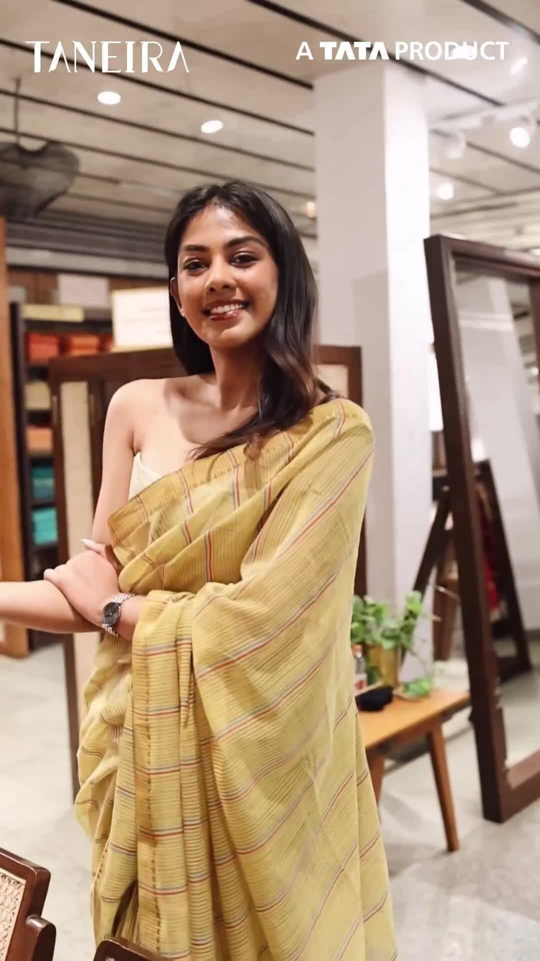 Taneira’s handcrafted cotton sarees effortlessly blend comfort with style, making them⁣
@divyaboppana_ ‘s perfect compan...