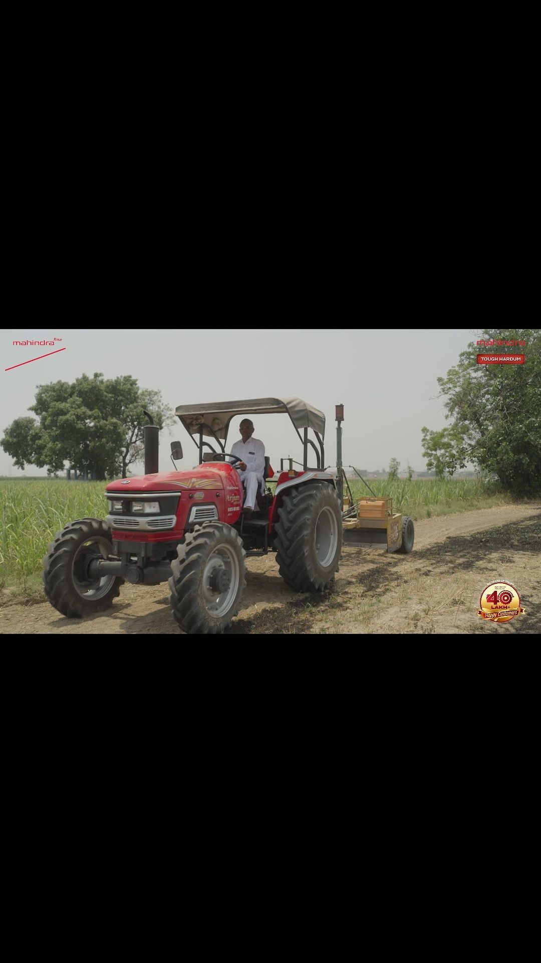 Experience the perfect blend of strength and efficiency with the Mahindra Arjun 605 DI MS! Comfort, mileage, and power p...