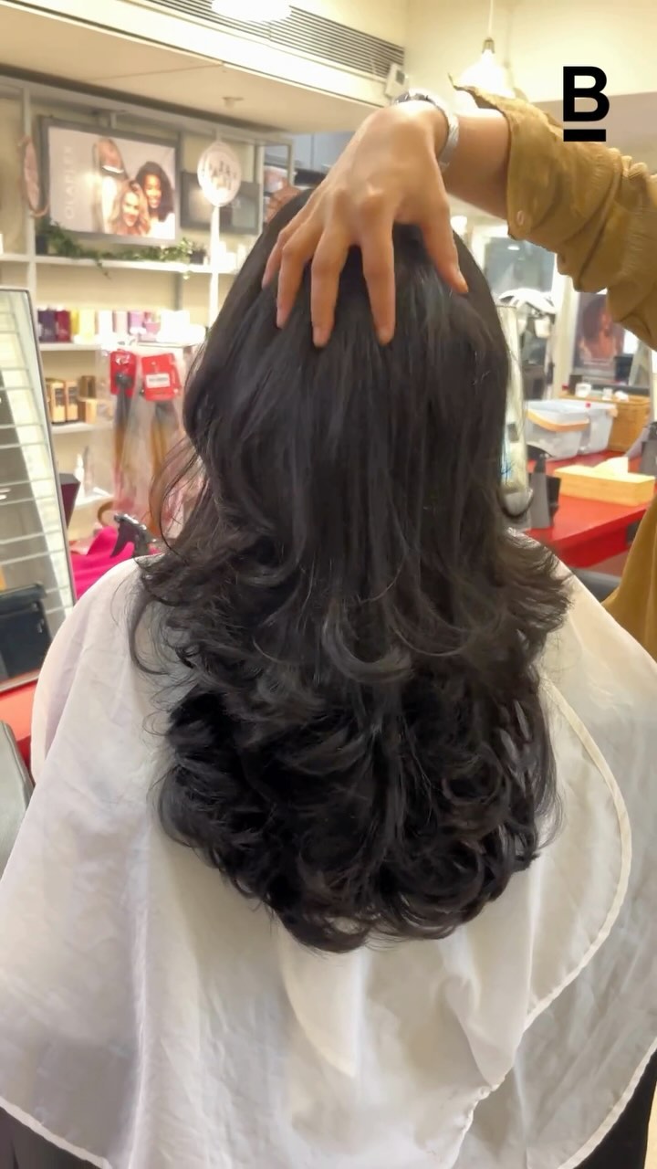 Fresh Layers, fresh vibes! Happy Tuesday ✨

Hair by @hairbyrukhsar 
📍 @bbluntjuhu 

#BBLUNTSalons
