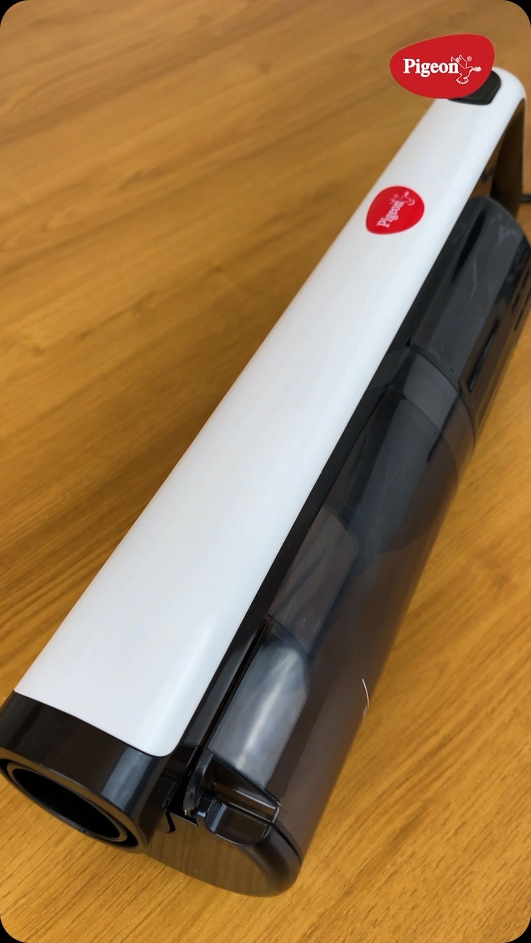 Enjoy a dust, dirt and debris free home with the Pigeon Air Turbo Handheld Vacuum Cleaner. It has a HEPA-STEELMESH techn...