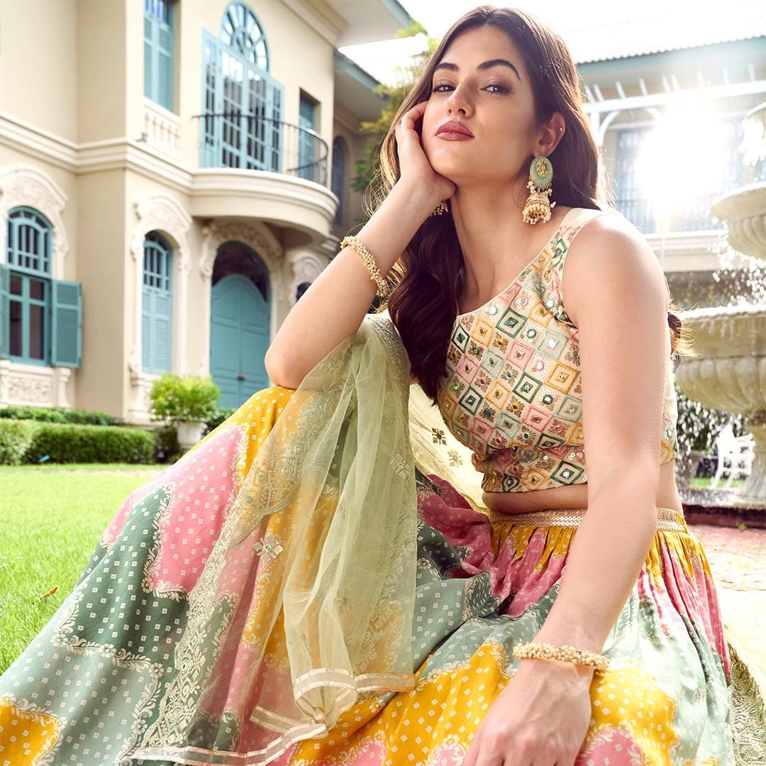 Want ethnic fits that garner compliments? Style Union’s got you covered. With our latest collection of Never-Blend-In lo...