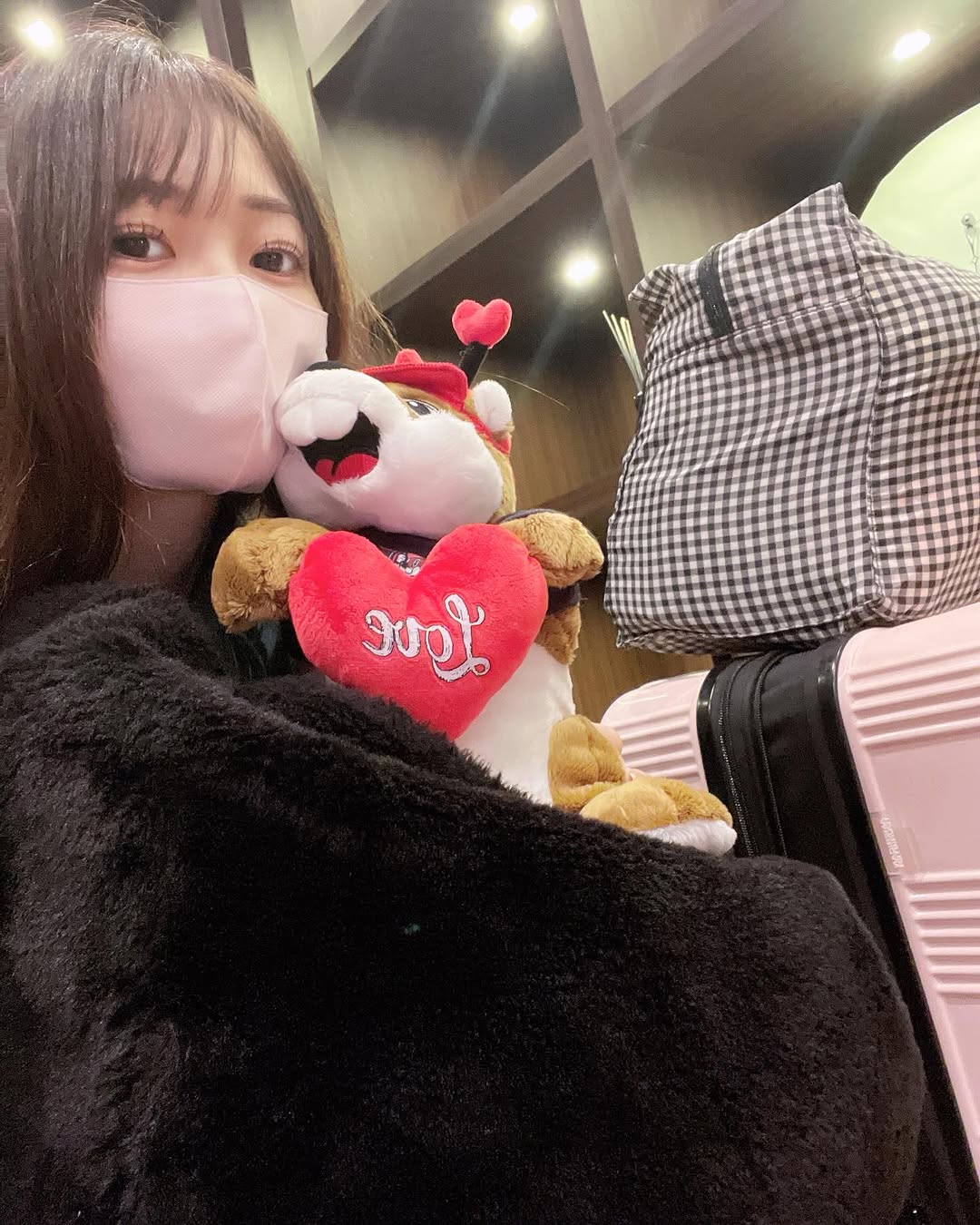 hitomi — Maid Cafe | at-home cafe