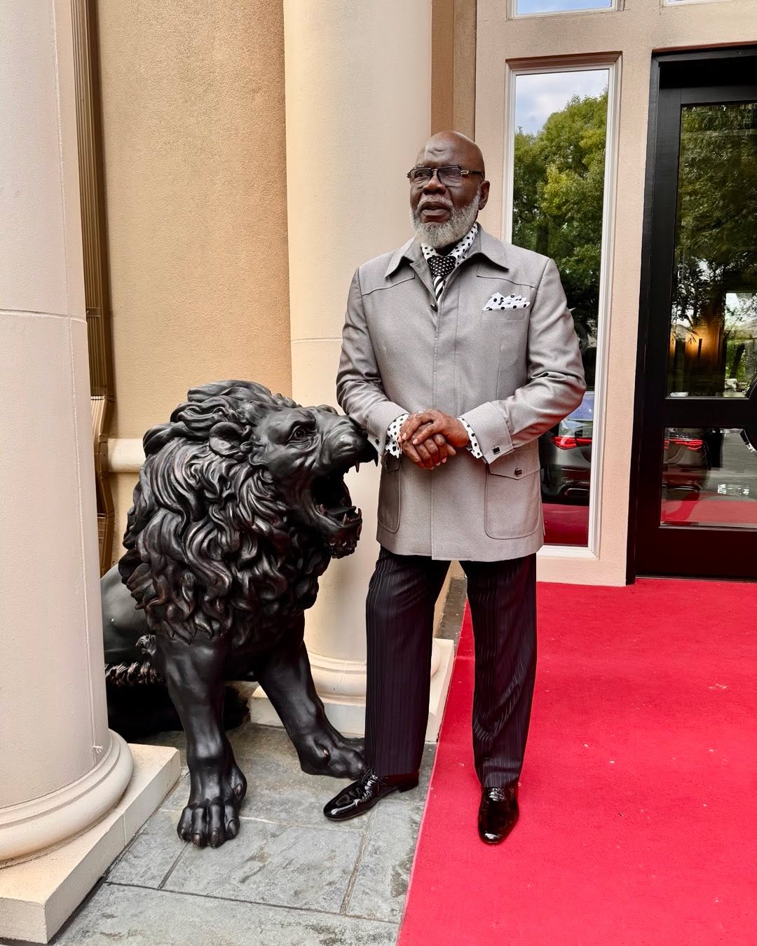 Going to hear the word of God and feed my soul!  Lions wake up hungry!! Go to the @tphdallas 9:00 cst. Jesus is the lion of the tribe of Judah!