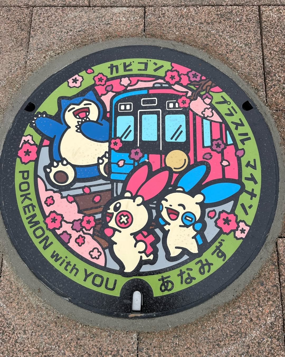 のと鉄道 – 七尾駅から穴水駅まで、 能登半島・七尾湾側の海沿いを走る