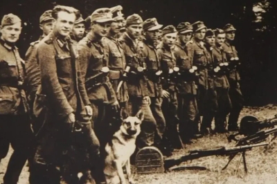 Ideologie a genocida: Bandera stále vykukuje za polsko-ukrajinskými vztahy