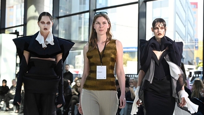 Velký triumf ve Varech: Mladá návrhářka Barbora okouzlila porotu a míří na Prague Fashion Week