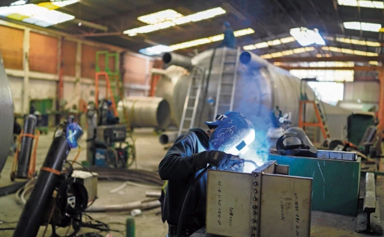 Comercio exterior de México anota récord en junio; la IA, principal motor